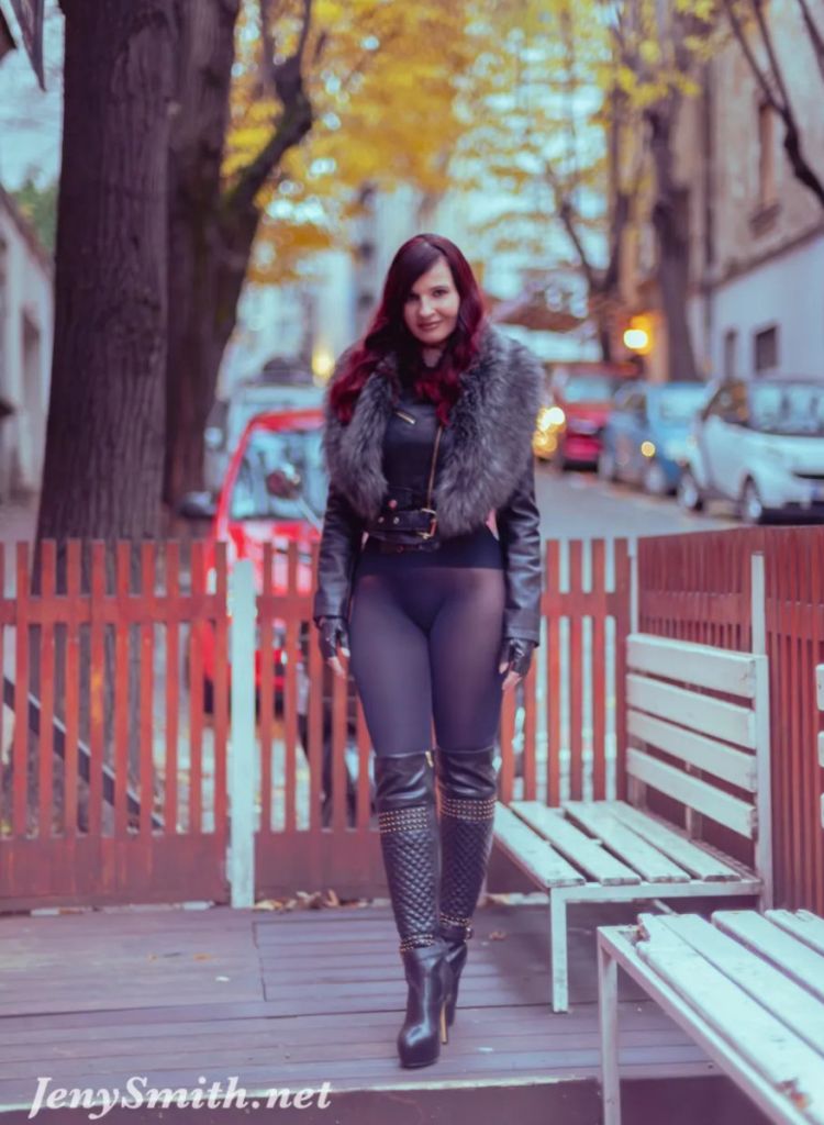 sample pantyhose image