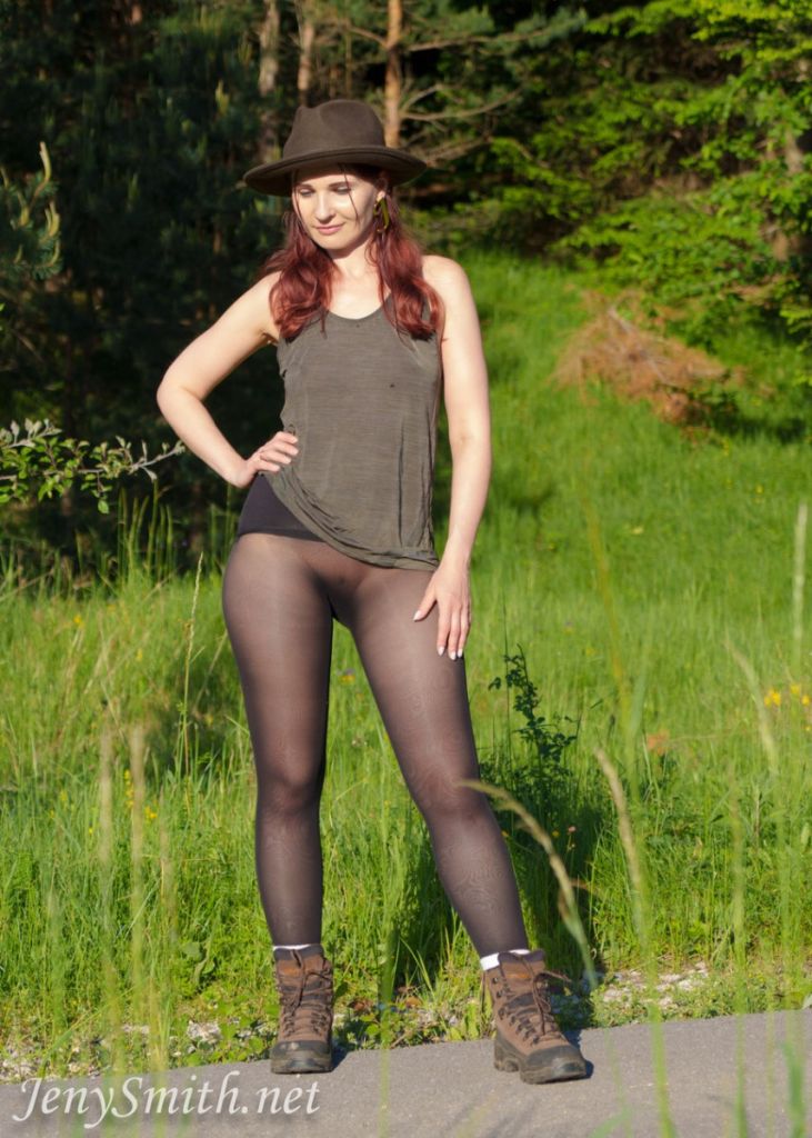 sample pantyhose image