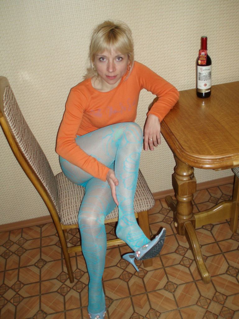 sample pantyhose image